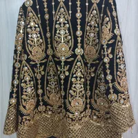 کت مجلسی|لباس|اصفهان, بهارستان|دیوار