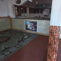 اجاره روزانه طبقه بالا پارکینگ دار ۱۴۰ متری