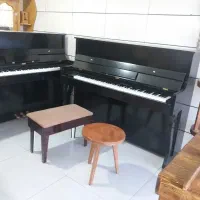 پیانو یاماها 100