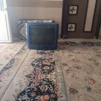 تلوزیون 21انج یکی ازتلوزیونهاهم کنترل داره|تلویزیون و پروژکتور|کازرون, |دیوار