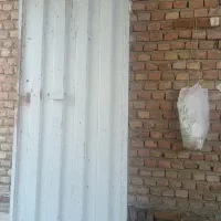 سلام در محکم است و خیلی سنگین
