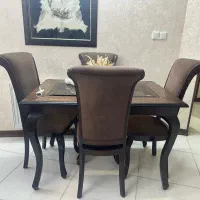 میز ناهارخوری