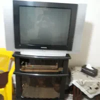 تلوبربون ۲۵ ابنچ سامسونگ به همراه میز