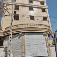 رابیتس و نما رومی