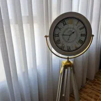 ساعت ایستاده