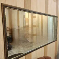 دکور و صندلی و سرشور آرایشگاه زنانه