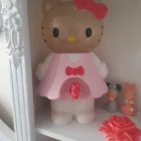 کلمن برند هلو کیتی با لیوان