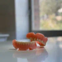 دندان مصنوعی - دست دندان