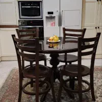 میز ناهارخوری