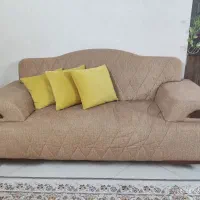 مبل راحتی هفت نفره با میز ناهار خوری