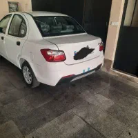 ساینا s صفر کیلومتر سفید رنگ آپشن دار یگانه سوز