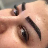 کاشت ابرو طبیعی|خدمات آرایشگری و زیبایی|دره شهر, |دیوار