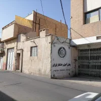 کلنگی-با-مجوز-تجاری-مسکونی