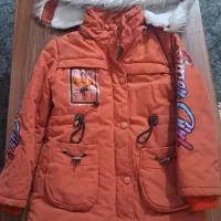 کاپشن|لباس|سامان, |دیوار