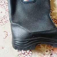 کفش ایمنی حفاری