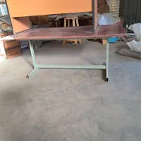 تعداد 7 عدد میز اداری و تلوزیون|مبلمان اداری|فشاپویه, |دیوار