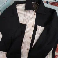 تعدادی مانتو پالتو شومیز کتونی کیف و..|لباس|کرج, خرمدشت|دیوار