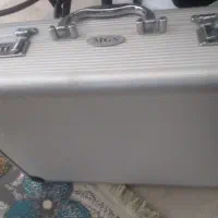 چمدون سامسونت معاوضه با مواد غذایی