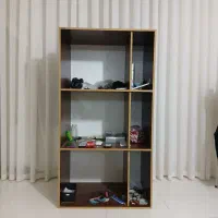 قفسه کتابخانه صندلی