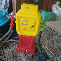 پمپ بنزین و وسایل بازی