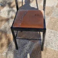صندلی فلزی