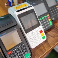 کارتخوان V73 جشنواره فروش اقساطی 10 ماهه|فروشگاه و مغازه|خمینیشهر, |دیوار