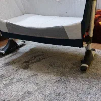 تخت نوزاد کنار تخت مادر|تخت و صندلی بچه|اسلامشهر, شهرک مفیدی|دیوار