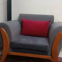 مبل راحتی سالم در حد نو