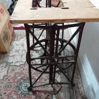 میز چرخ خیاطی قدیمی