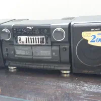 رادیو ضبط سونی ژاپن قدیمی،و اجناس قدیمی.