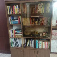 کتابخانه فروشی