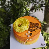 کار در کارگاه قنادی