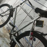 دوچرخه آساک|دوچرخه، اسکیت، اسکوتر|خاش, |دیوار