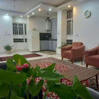 اجاره روزانه /هفتگی/باغ ویلا ۵۰۰ متری در شاندیز|اجارهٔ کوتاه‌مدت ویلا و باغ|مشهد, وکیل‌آباد|دیوار