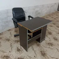 میز کامپیوتر و صندلی چرخدار|میز تحریر و کامپیوتر|قم, انسجام|دیوار