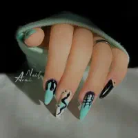 خدمات تخصصی ناخن