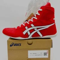 اکبند ادیداس و اسیکس