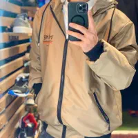 پافر و سویشرت خز|لباس|ساری, |دیوار