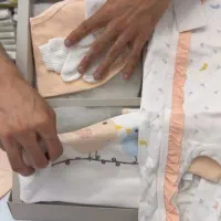 ست ۱۳ تیکه قیمت مناسب|کفش و لباس بچه|تهران, هوانیروز|دیوار