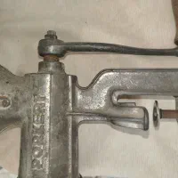 چرخ گوشت قدیمی