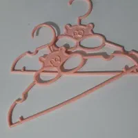 چوب لباسی، بچگانه