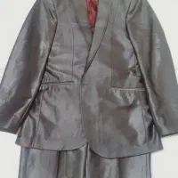 کت و شلوار در حد نو