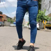 شلوار اسکینی جین تک سایز 40و 42 حراج ۱۹۸