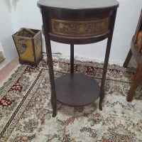 میز تلفن در حد نو