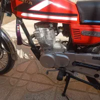 موتور|موتورسیکلت|ابریشم, |دیوار