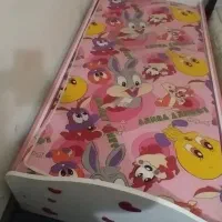 تخت خواب یک نفره بچگانه