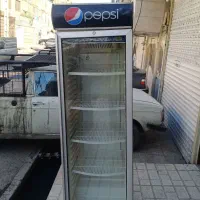 یخچال تک در نوشابه تمیز و سالم