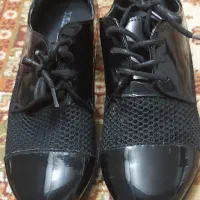 کفش مجلسی|کیف، کفش، کمربند|کاشان, قطب راوندی|دیوار