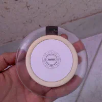 شارژر وایرلس ریمکس