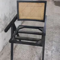 صندلی چوبی حصیری